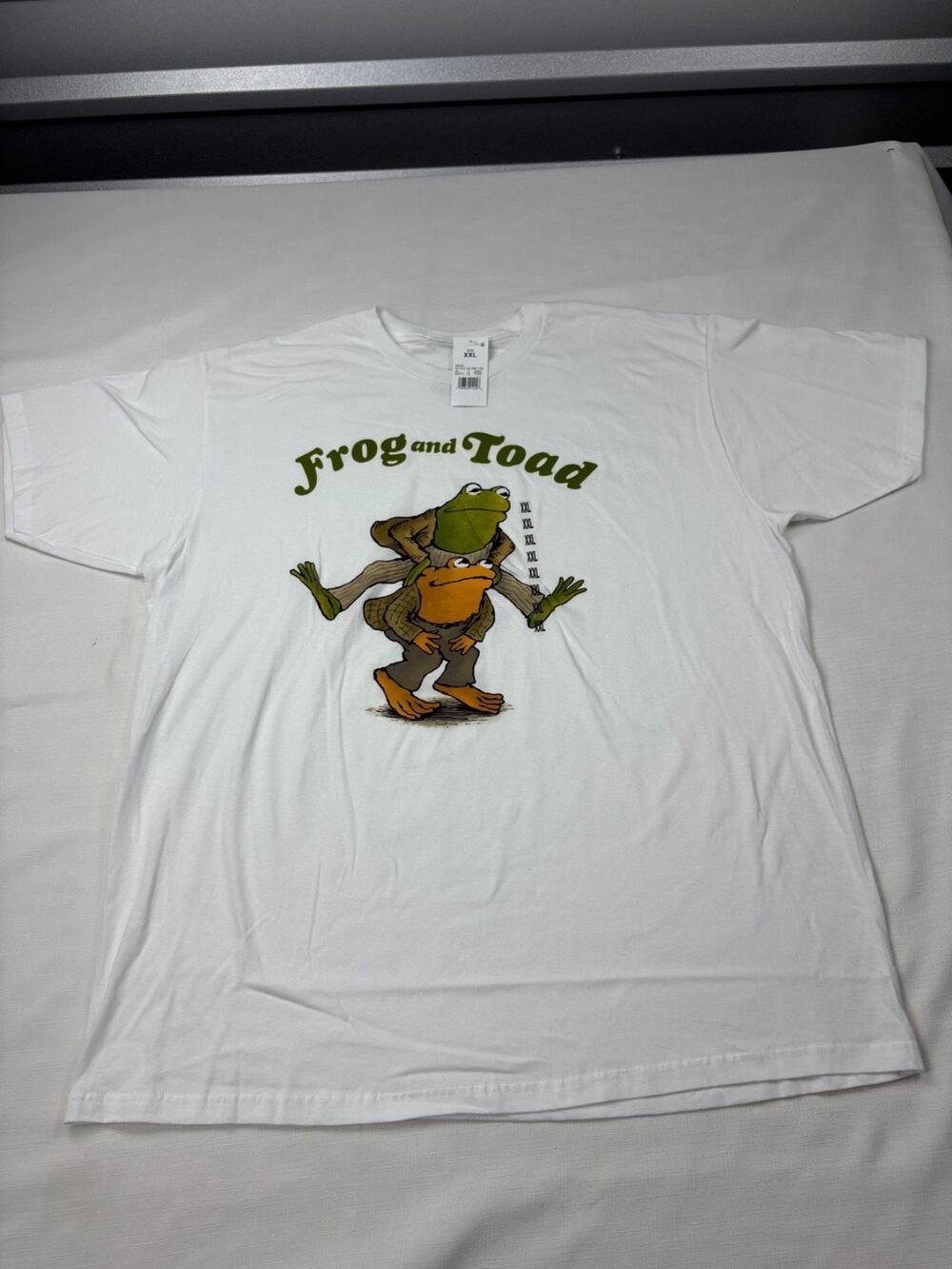 NWT Frog and Toad Grapic White T-Shirt XXL "